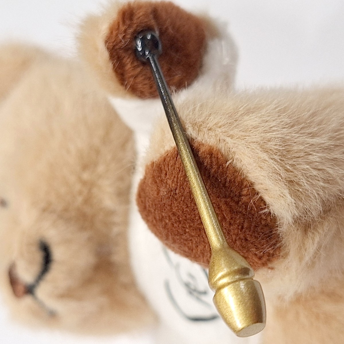 Peluche Mascotte Porte-clés OURSON avec T-shirt et massues GR – Image 7
